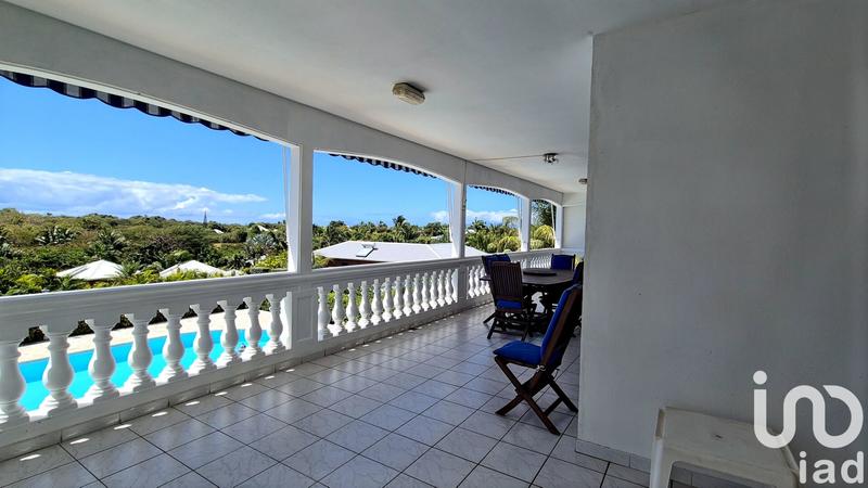 Maison - 246 m² - 10 pièces