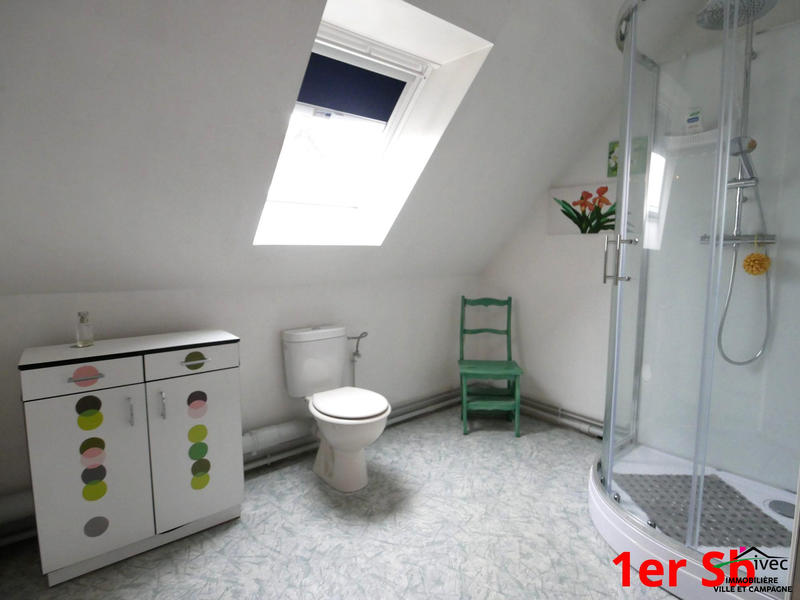 Maison traditionnelle - 142 m² - 5 pièces