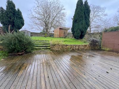 Maison de village - 92 m² - 4 pièces