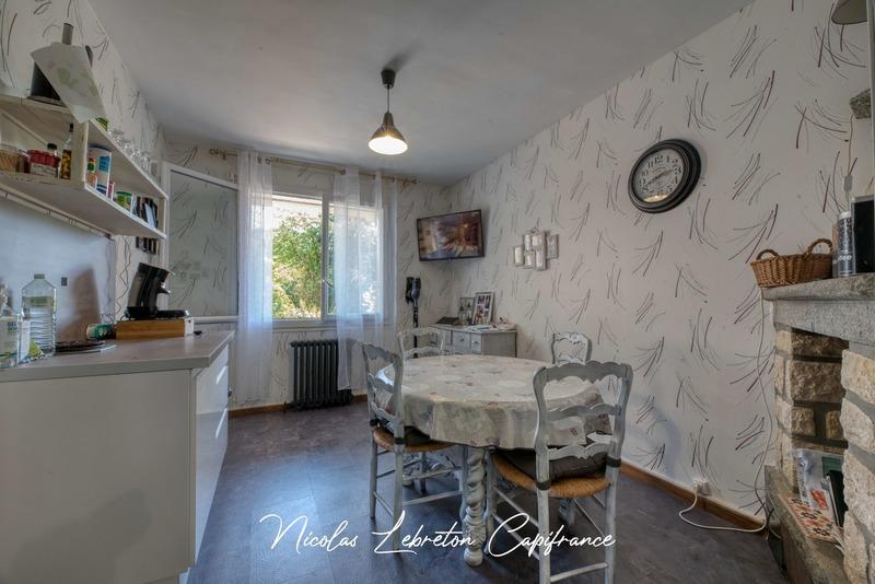 Maison - 187 m² - 8 pièces