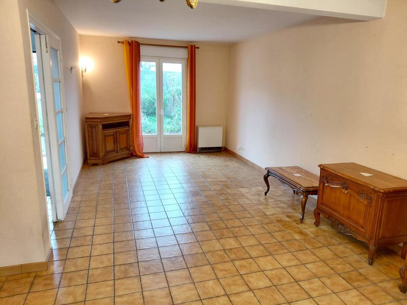 Maison - 118 m² - 8 pièces