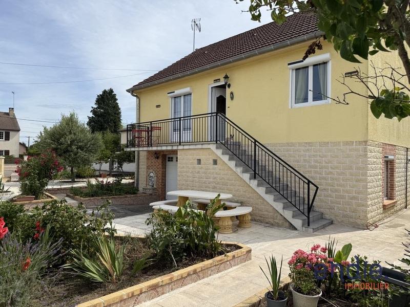 Maison - 89 m² - 4 pièces