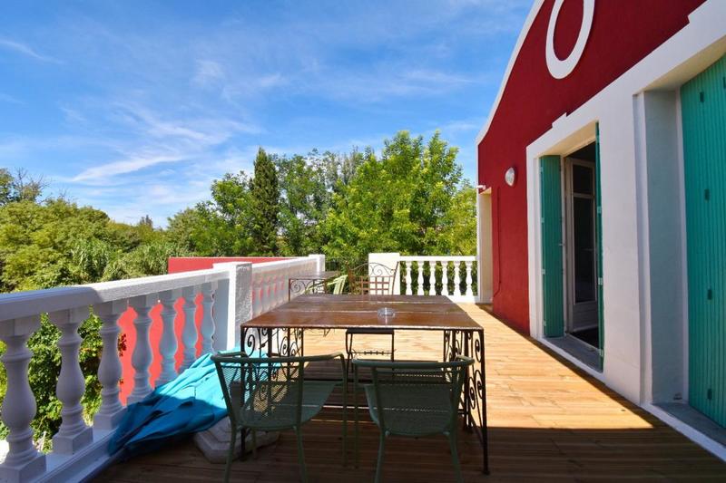 Propriété - 700 m² - 16 pièces