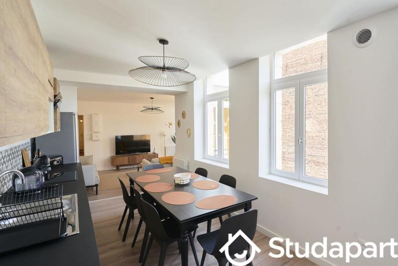 Chambre - 10 m² - 1 pièce