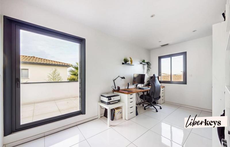 Maison - 151 m² - 5 pièces