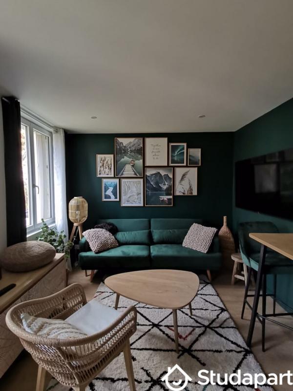 Chambre - 9 m² - 1 pièce