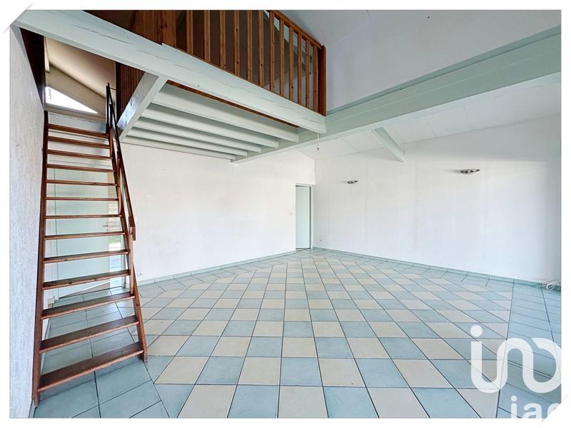 Maison - 95 m² - 4 pièces