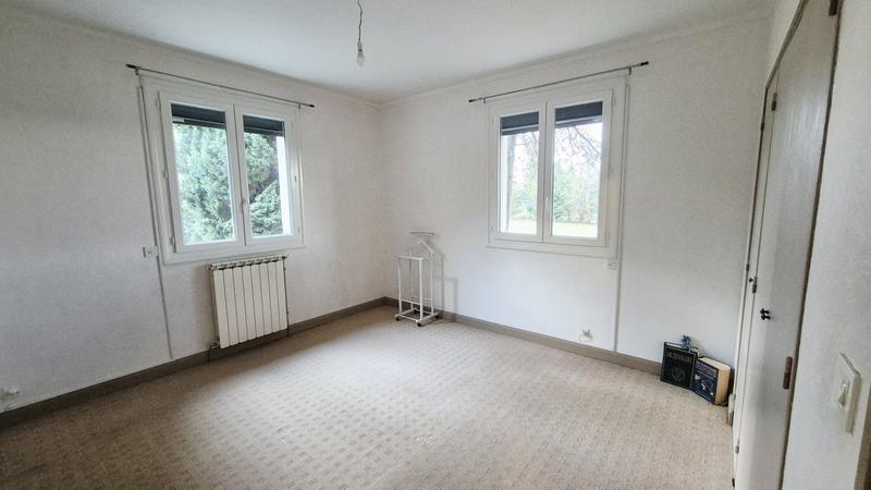 Maison traditionnelle - 180 m² - 7 pièces