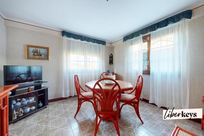 Maison - 152 m² - 6 pièces