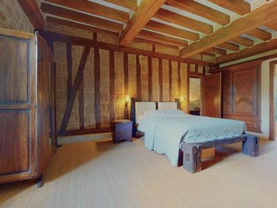 Maison traditionnelle - 517 m² - 10 pièces