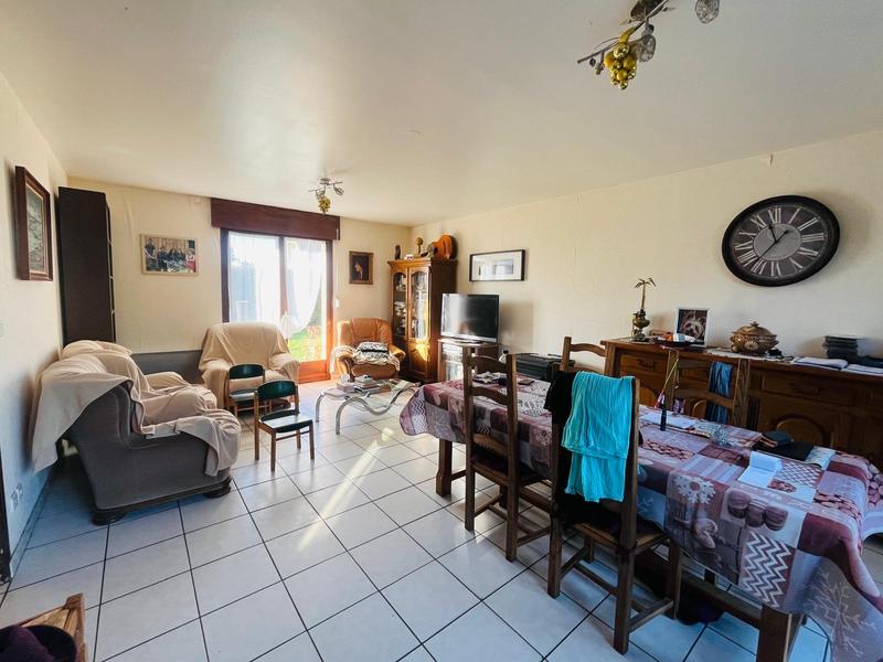 Maison - 112 m² - 8 pièces