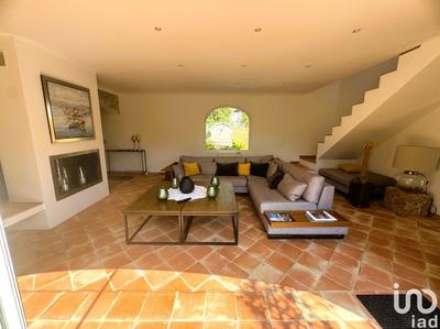 Maison - 185 m² - 5 pièces