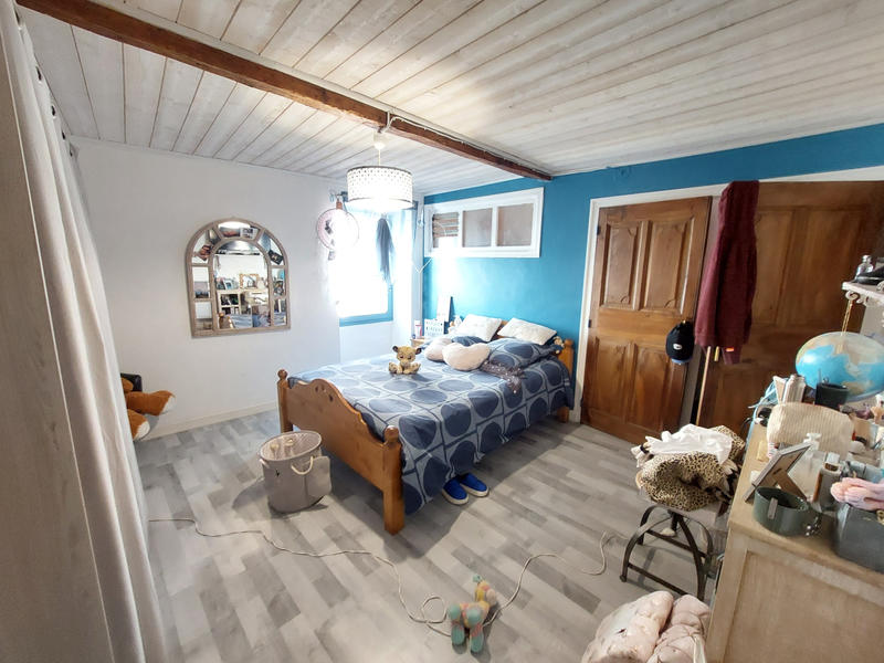 Appartement - 93 m² - 3 pièces