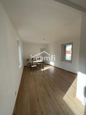 Appartement - 72 m² - 4 pièces