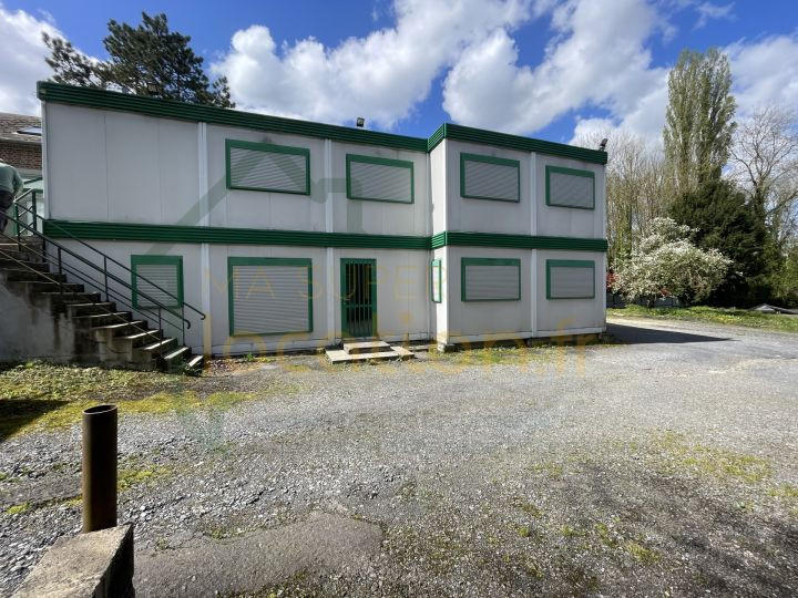 Local commercial - 622 m²