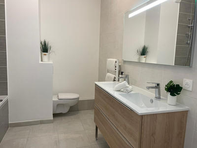 Appartement - 75 m² - 3 pièces