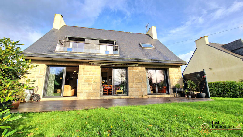 Maison - 114 m² - 6 pièces