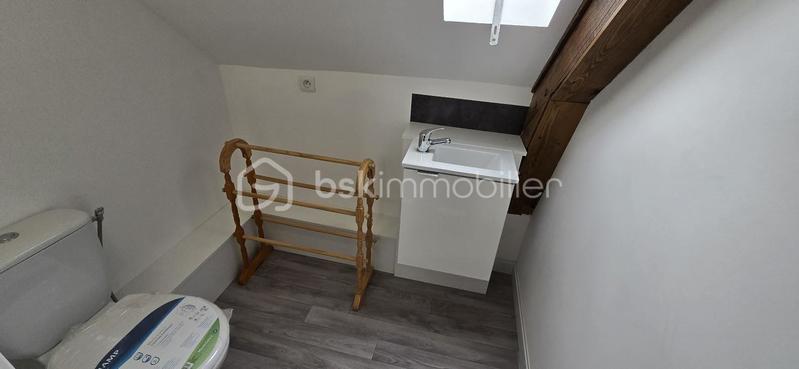 Maison - 244 m² - 9 pièces