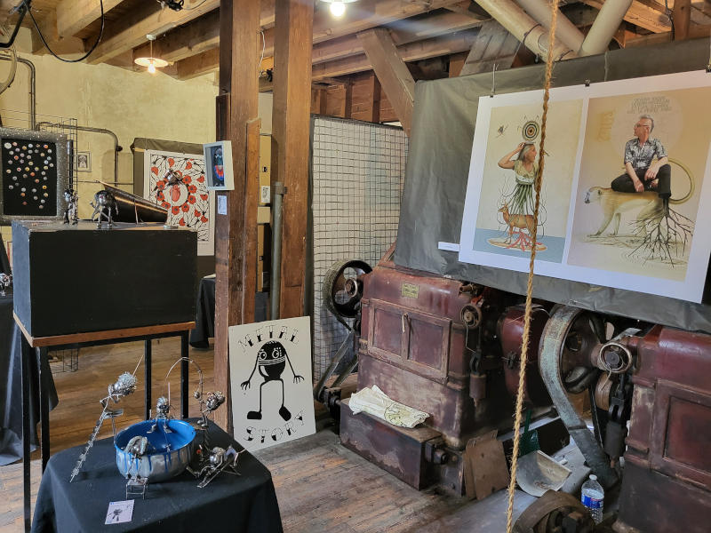 "Des p'tits pas sur la Lune" Exposition d'arts contemporains