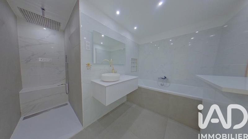 Maison - 162 m² - 6 pièces