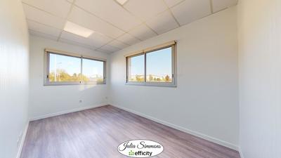 Bureau - 58 m² - 4 pièces