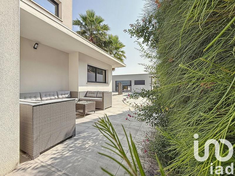 Maison de maîtres - 230 m² - 5 pièces