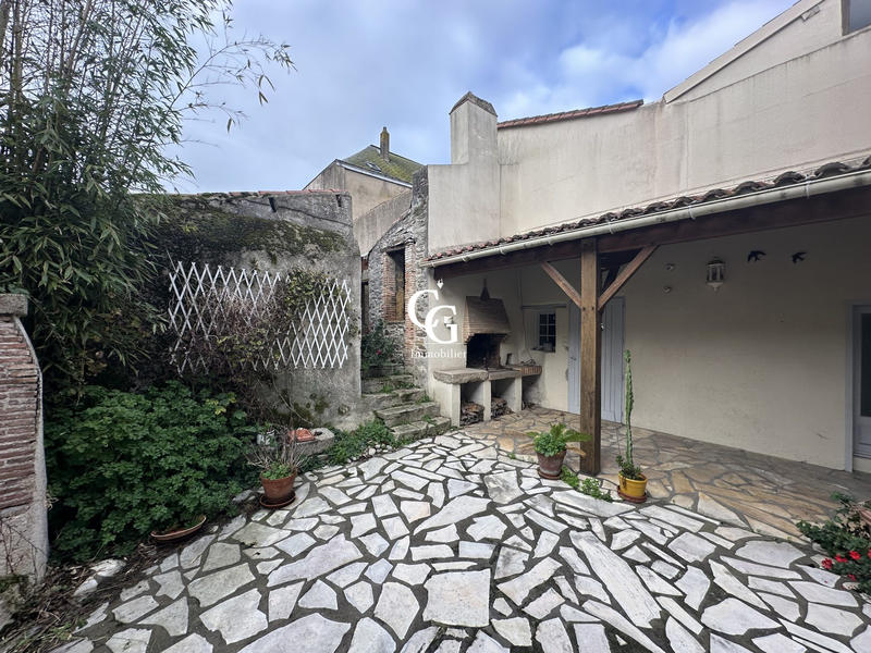 Maison ancienne - 135 m² - 5 pièces