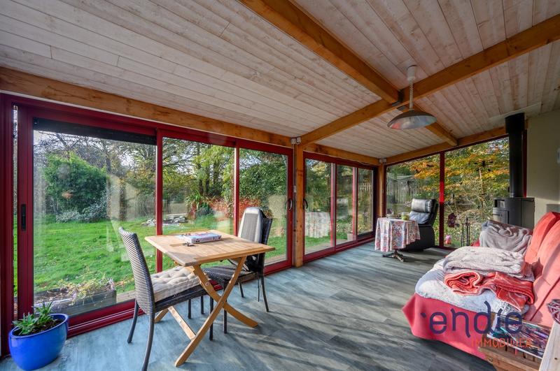 Maison - 352 m² - 13 pièces