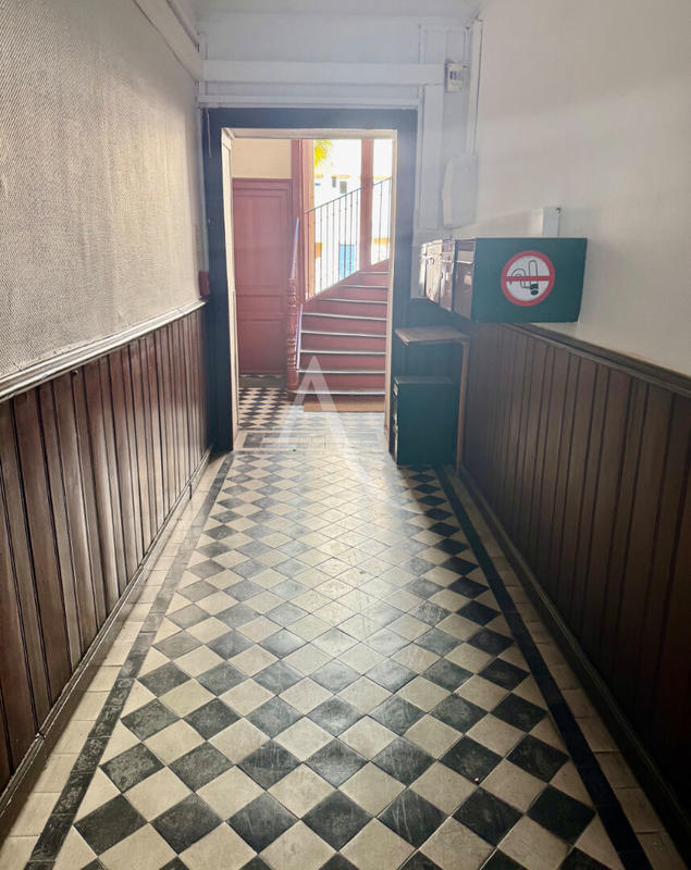 Appartement - 98 m² - 3 pièces