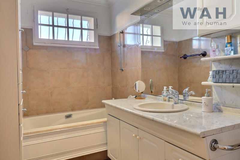 Maison - 157 m² - 6 pièces