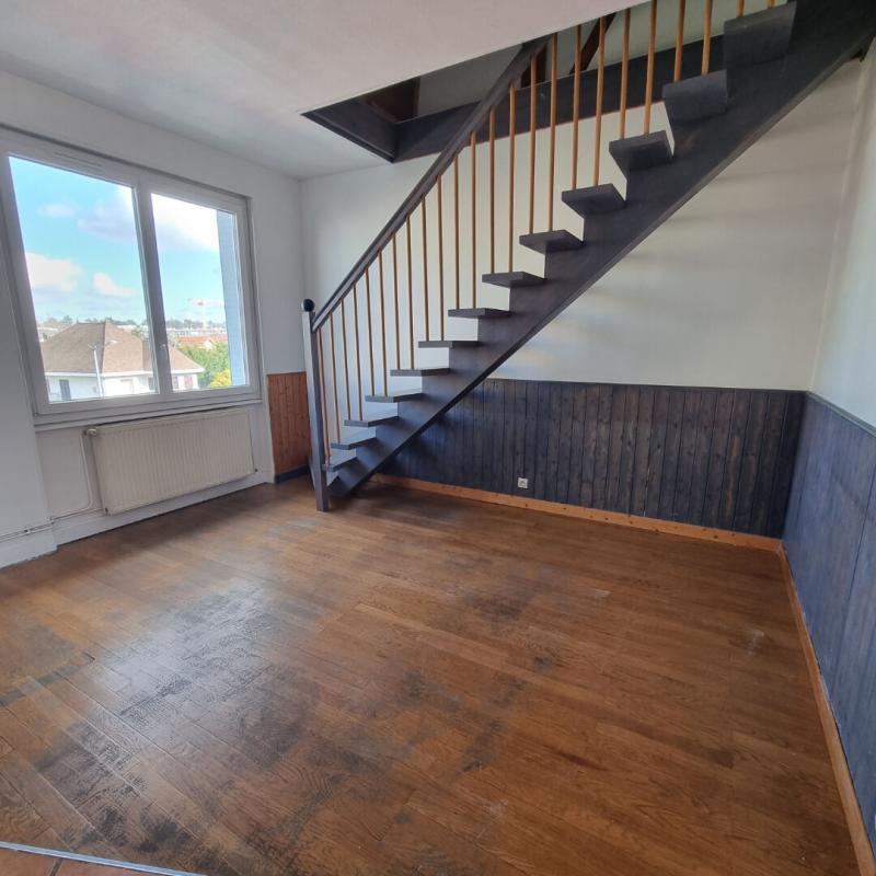 Appartement - 92 m² - 4 pièces