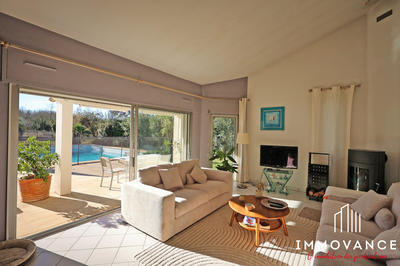 Maison - 181 m² - 5 pièces