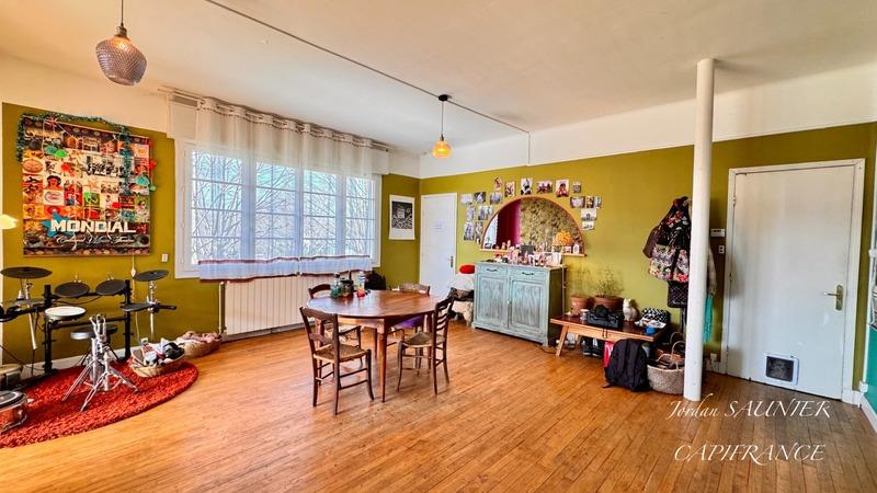 Maison - 170 m² - 7 pièces