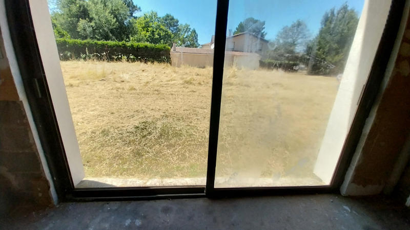 Propriété - 88 m² - 9 pièces