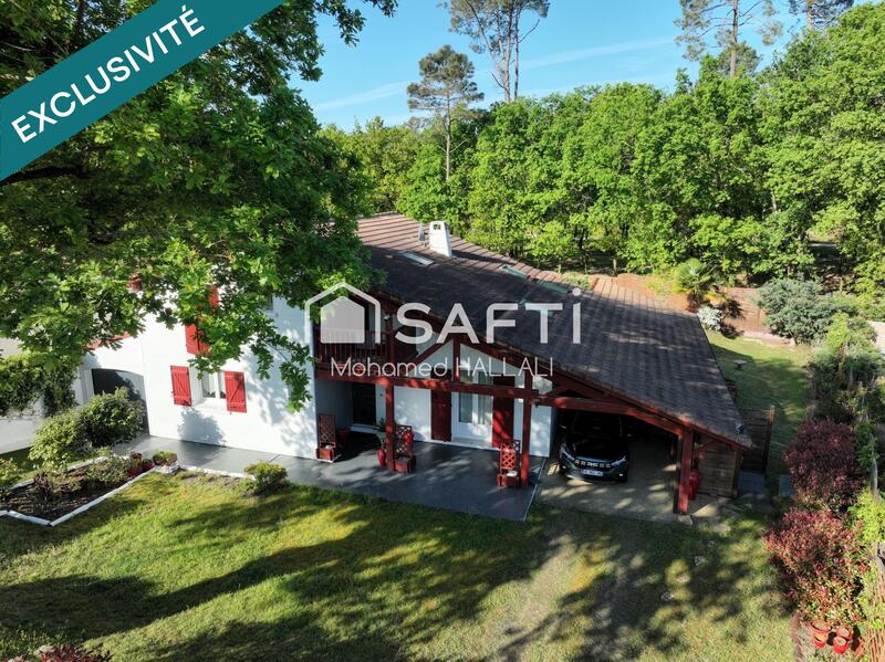 Maison - 140 m² - 6 pièces