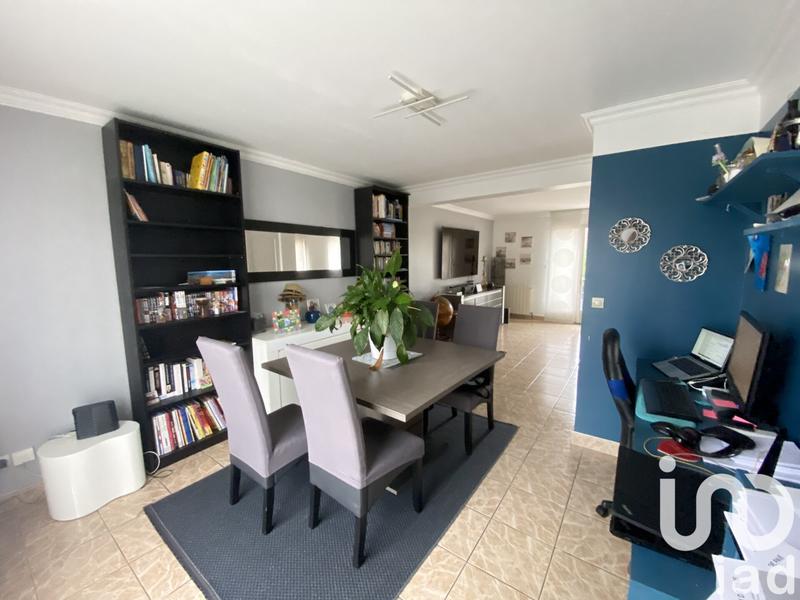 Maison - 210 m² - 9 pièces