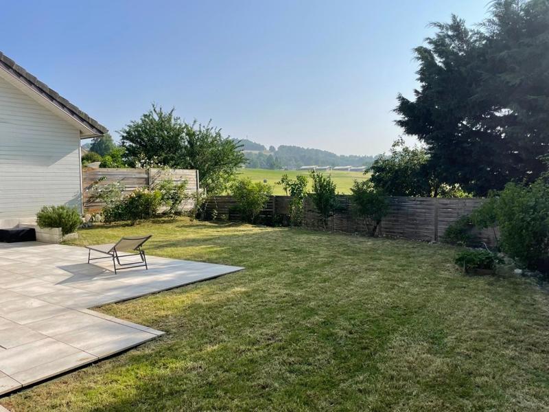 Maison - 104 m² - 4 pièces