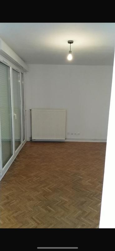 Studio - 24 m² - 1 pièce