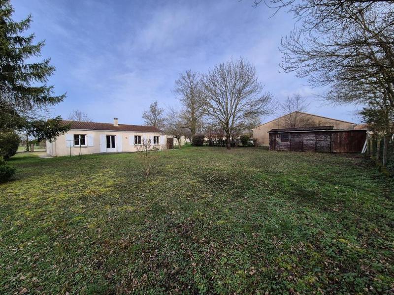 Maison - 90 m² - 4 pièces