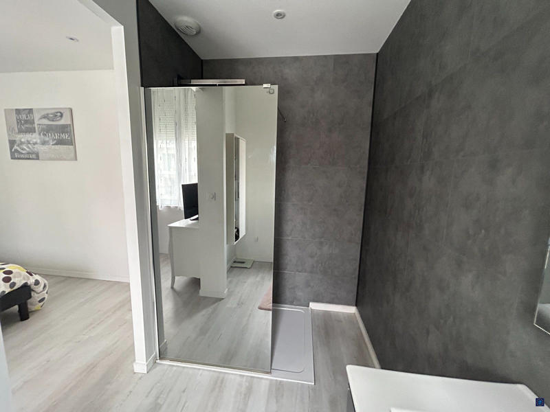 Maison - 84 m² - 4 pièces