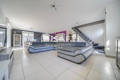 Maison - 177 m² - 8 pièces