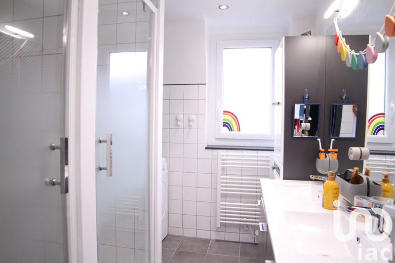 Maison - 141 m² - 5 pièces