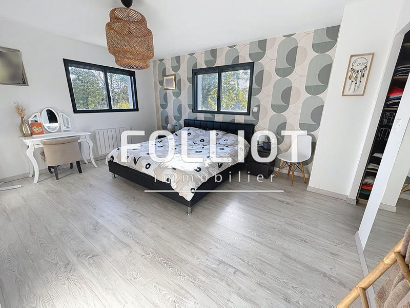 Maison - 143 m² - 6 pièces