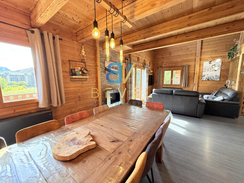 Châlet - 182 m² - 7 pièces