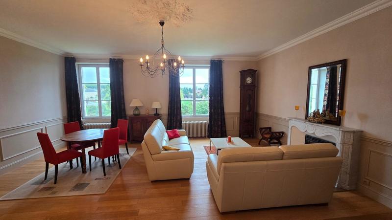 Maison de maîtres - 396 m² - 10 pièces