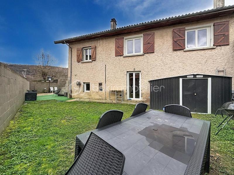 Appartement - 82 m² - 4 pièces