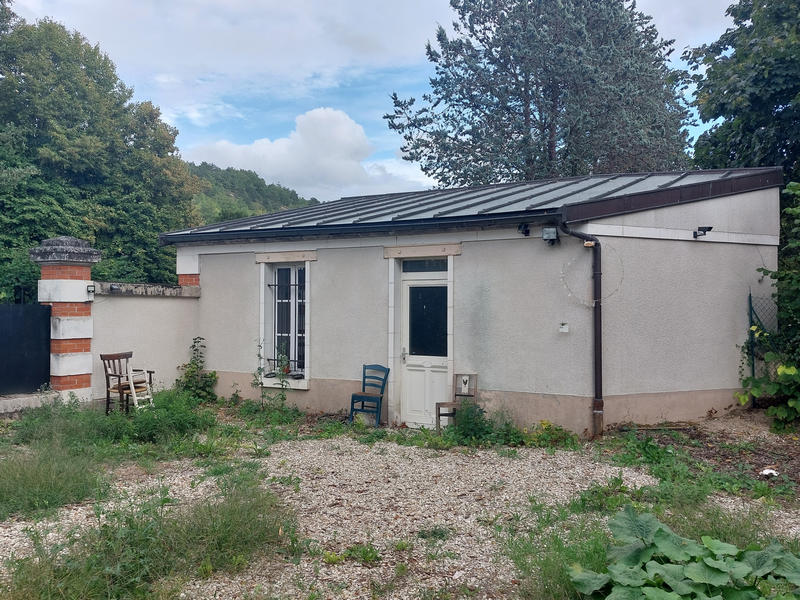 Maison - 256 m² - 9 pièces