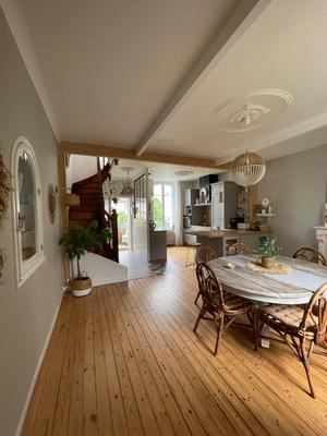 Maison - 135 m² - 7 pièces