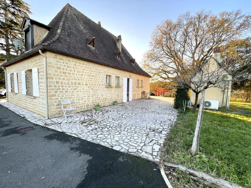 Maison en pierre - 120 m² - 6 pièces