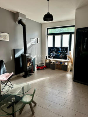 Maison - 102 m² - 4 pièces